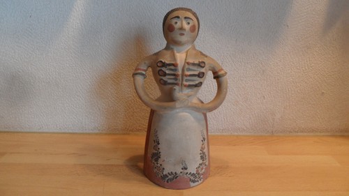 Alte flasche figur frau tracht - flasche,